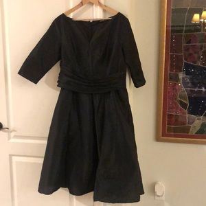 Black Eshakti Dress - Size 18